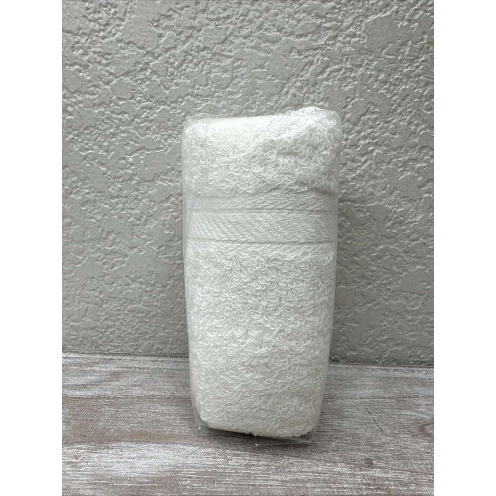 $16 🌙 Clinique Face Towel Terry Washcloth Home &‎ Travel NEW